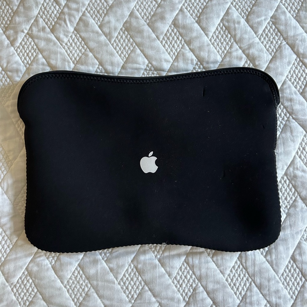 Apple Laptop Padded Pouch Case